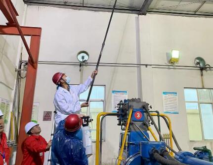 荆州分院开展可燃气体报警器检定工作