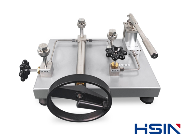 HSIN616台式压力真空泵(-0.095-6)MPa