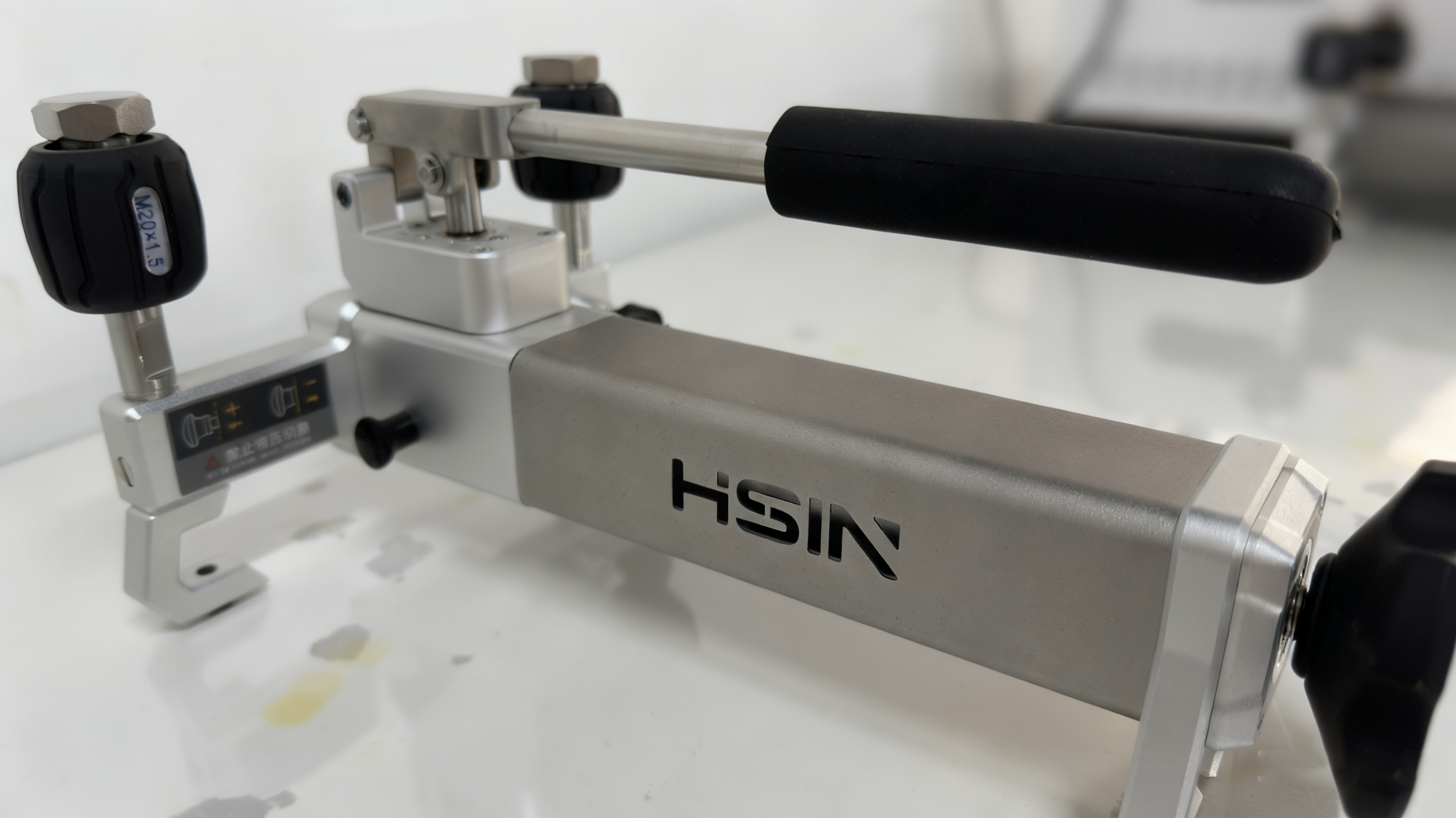 便携式真空压力泵