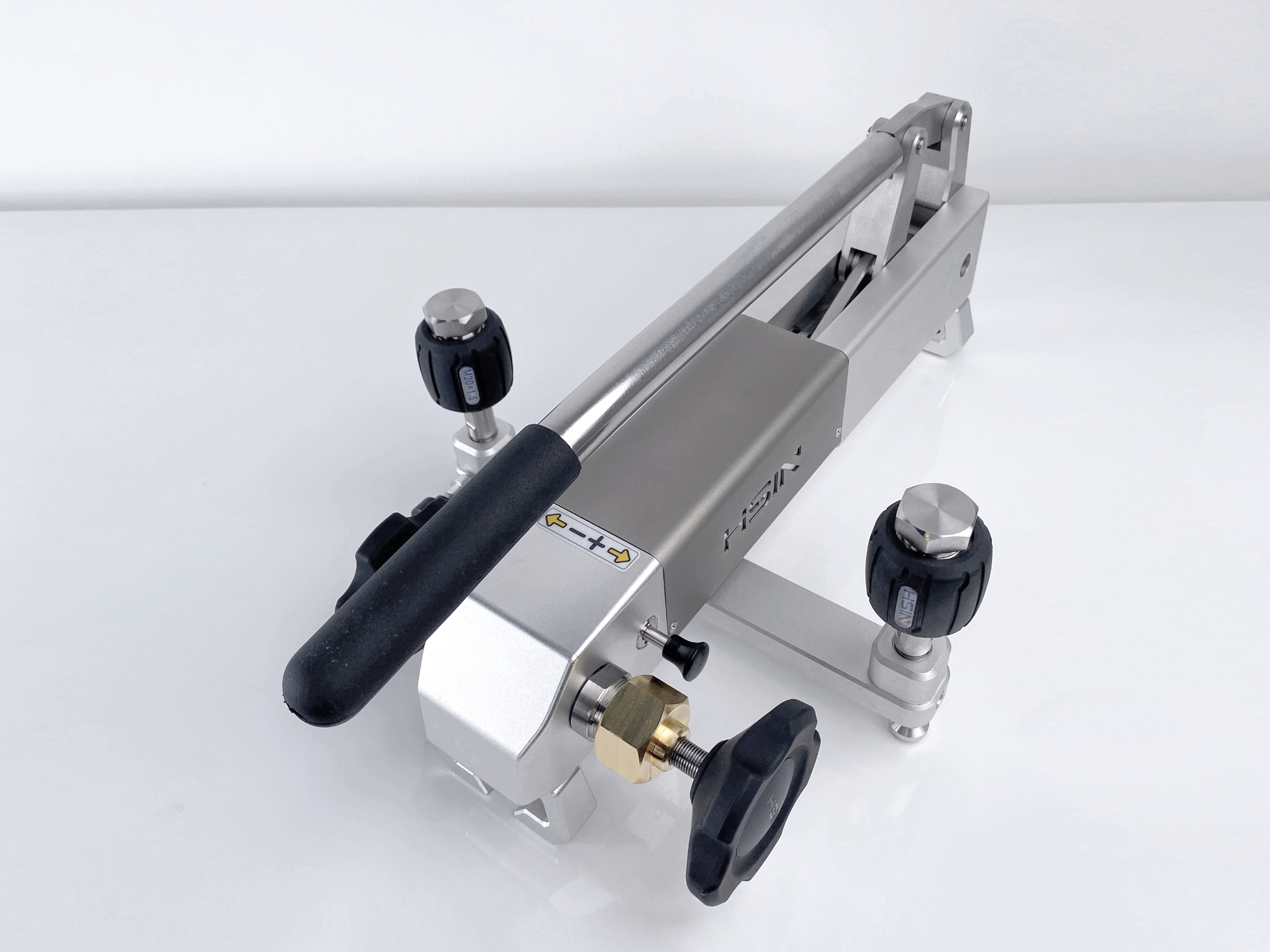 HSIN617超高压气压泵获宁波威睿汽车高度认可